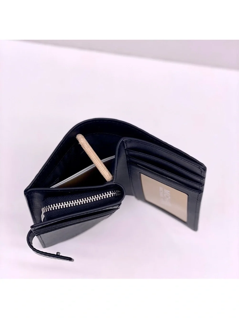 Michael Kors Black & White Floral Card Holder Wallet